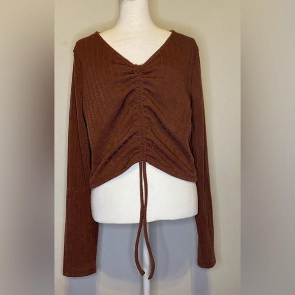 NWT GOOD LUCK GEM CROP TOP XL - Picture 1 of 5